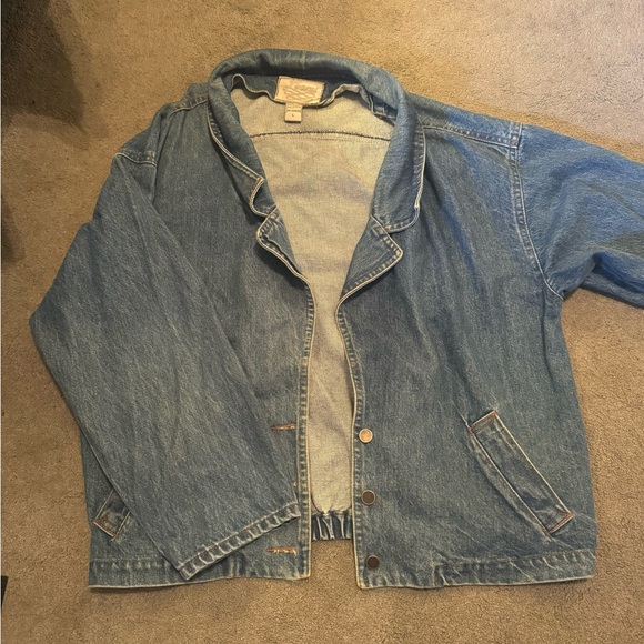 Jean Jacket - Picture 1 of 5